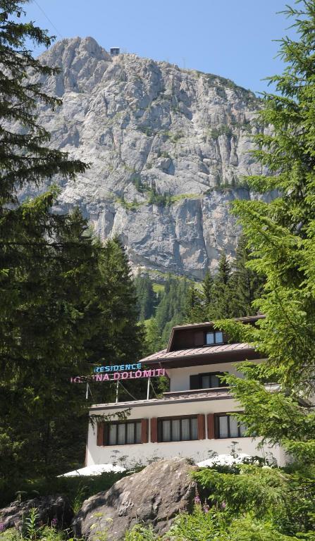 Residence Regina Delle Dolomiti Рока Пиеторе Стая снимка