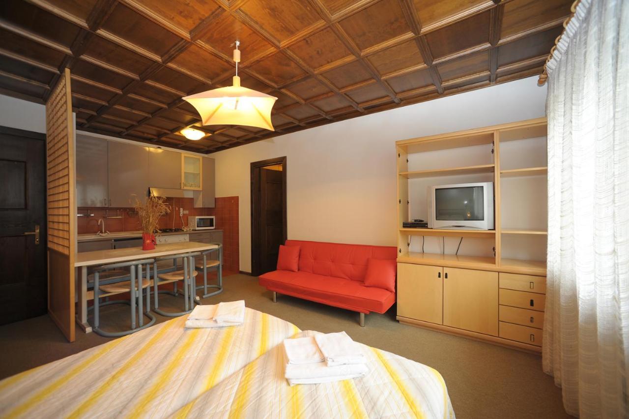 Residence Regina Delle Dolomiti Рока Пиеторе Екстериор снимка