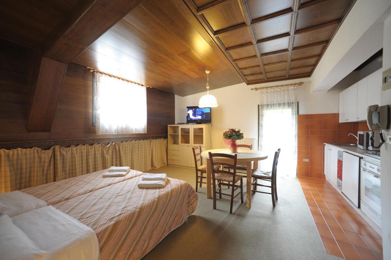 Residence Regina Delle Dolomiti Рока Пиеторе Екстериор снимка